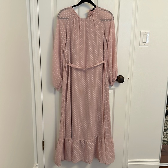 Pink Flowy Dress - Picture 1 of 3